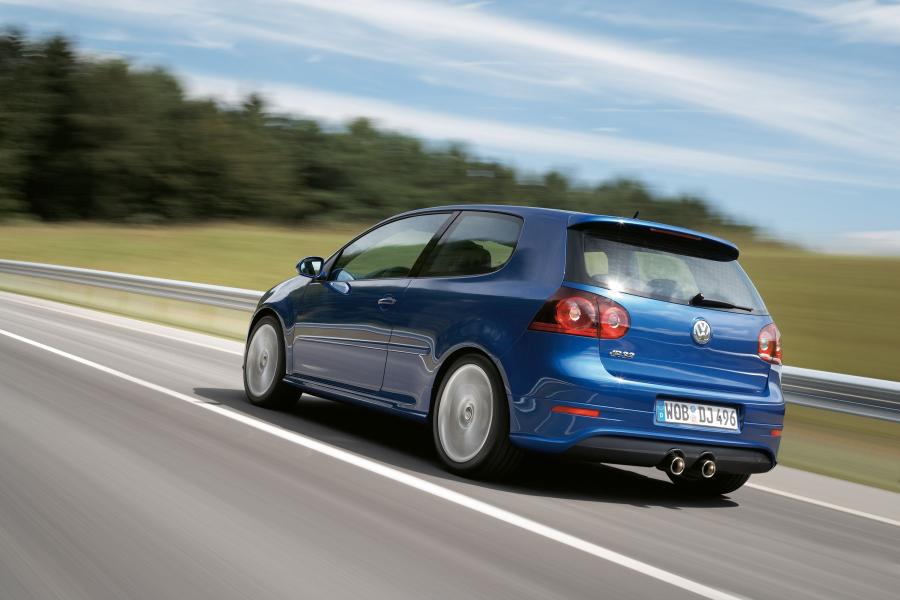  Volkswagen Golf R32 2006 года  (фото 35 из 48)